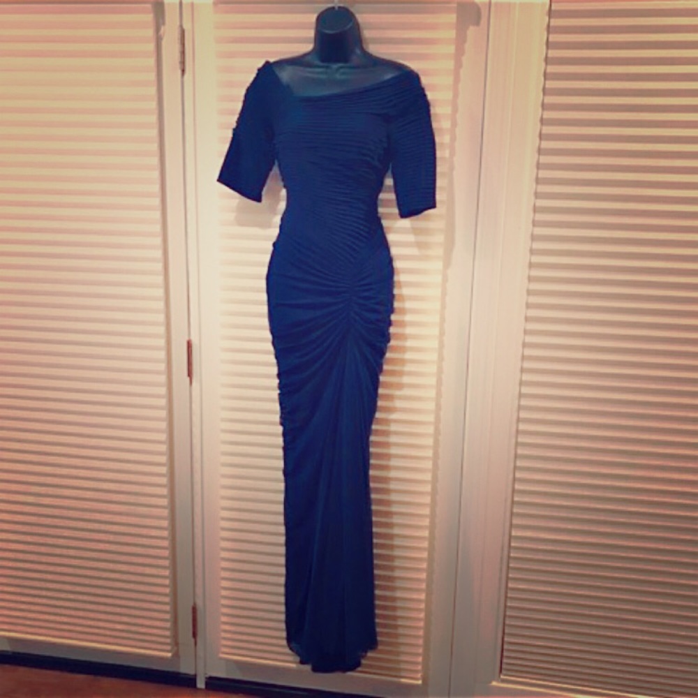 👗Tadashi Shoji Evening Gown👗